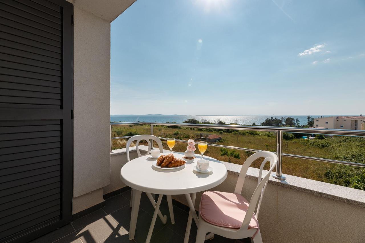 Malo Ferienvilla Privlaka, Pool, Boje, Wi-Fi, Wallbox Privlaka  Exteriér fotografie