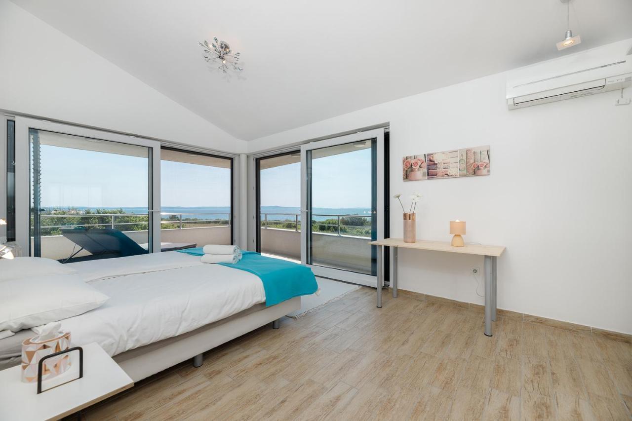 Malo Ferienvilla Privlaka, Pool, Boje, Wi-Fi, Wallbox Privlaka  Exteriér fotografie