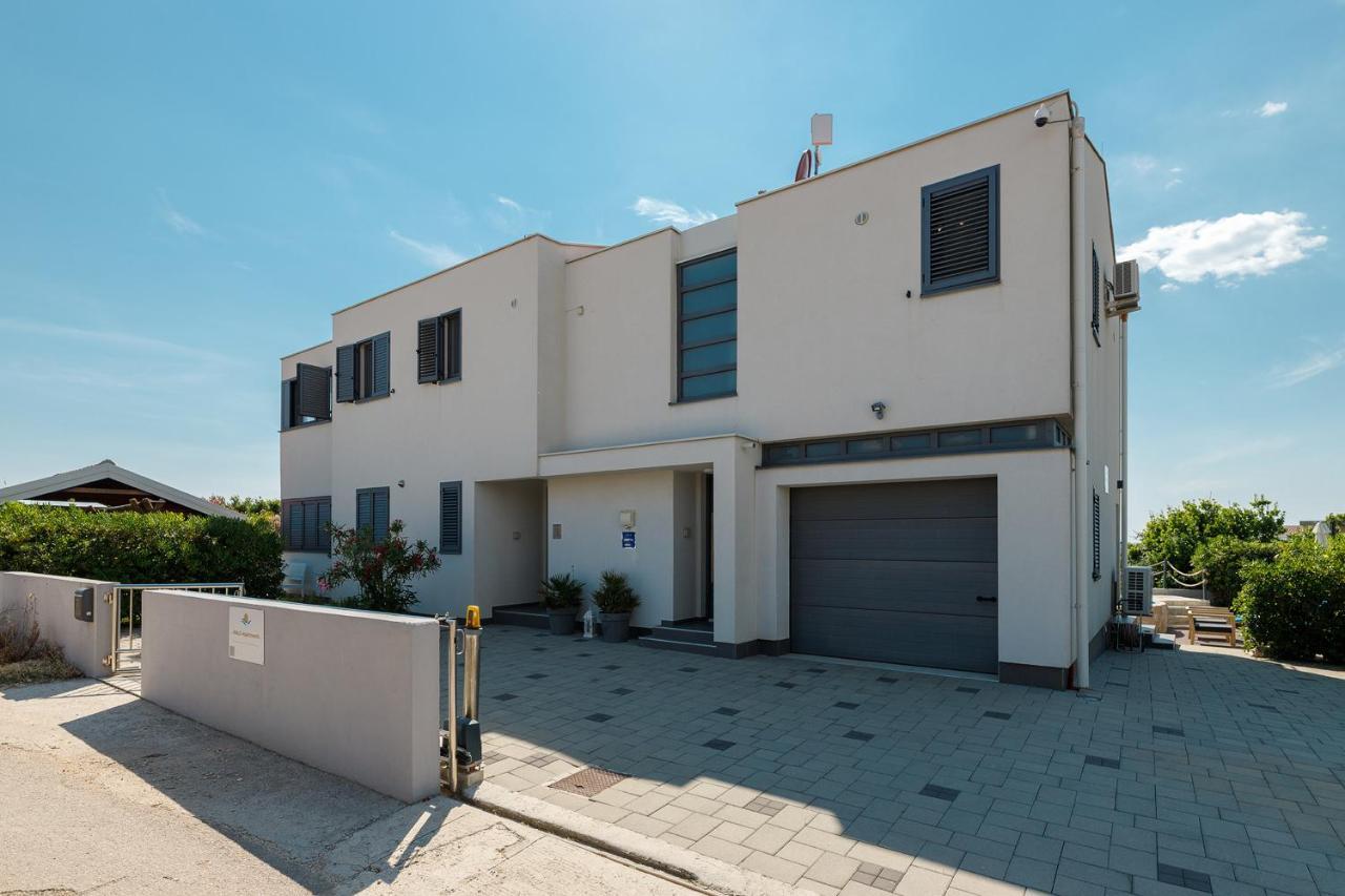 Malo Ferienvilla Privlaka, Pool, Boje, Wi-Fi, Wallbox Privlaka  Exteriér fotografie