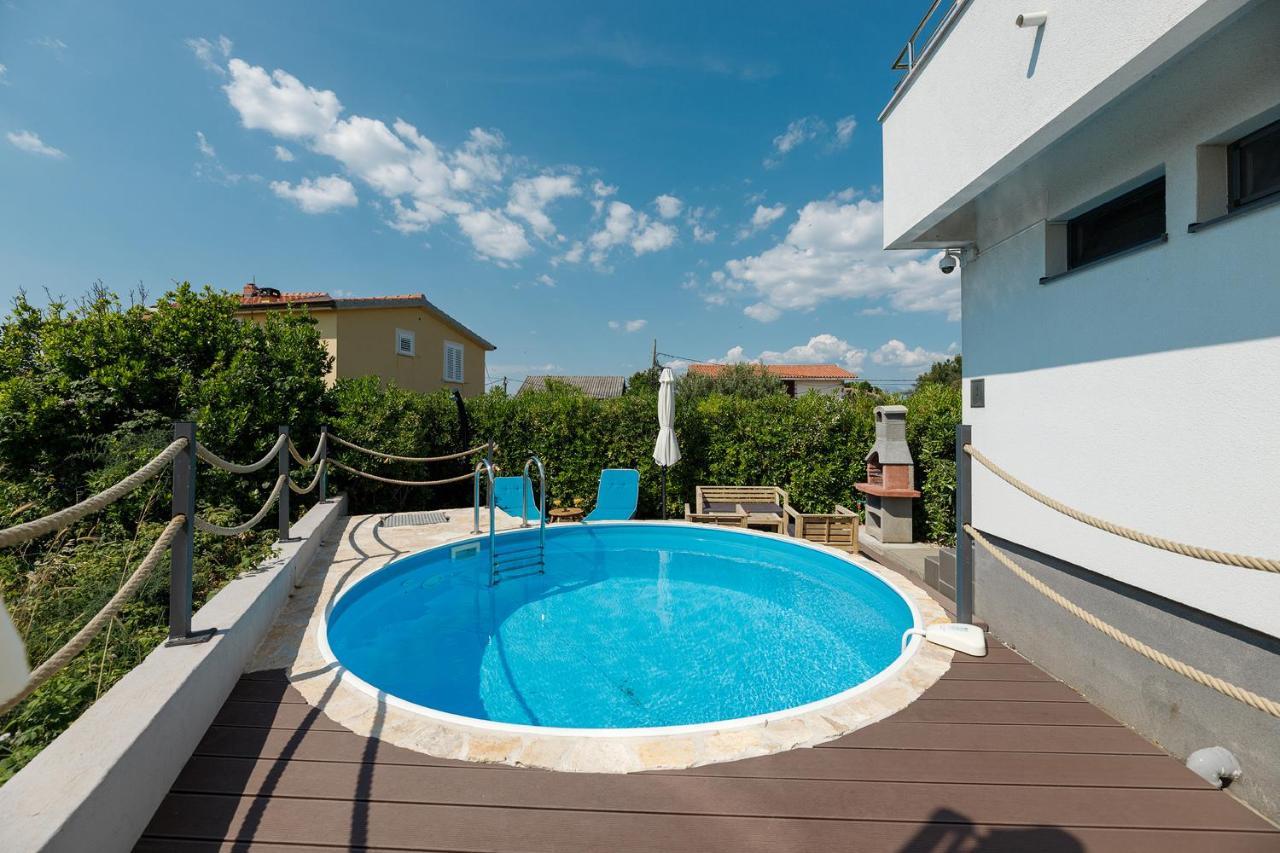 Malo Ferienvilla Privlaka, Pool, Boje, Wi-Fi, Wallbox Privlaka  Exteriér fotografie
