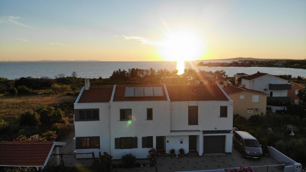 Malo Ferienvilla Privlaka, Pool, Boje, Wi-Fi, Wallbox Privlaka  Exteriér fotografie